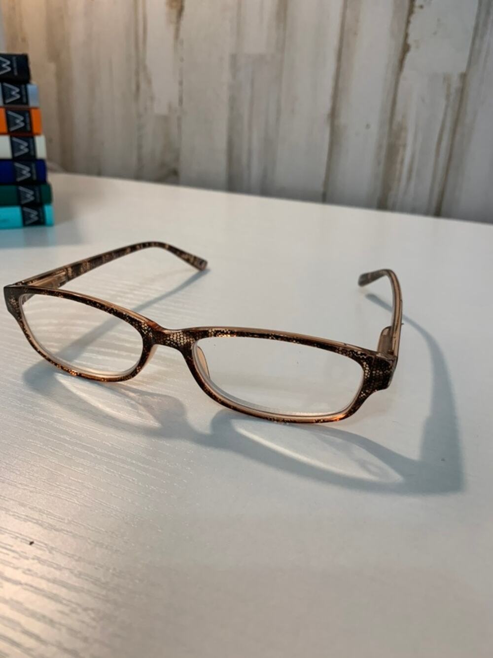 Foster Grant Sondra Reading Glasses Unisex Brown +2.75 Case
